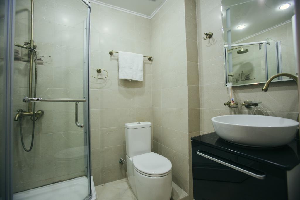 Aparthotel Selfie Batumi Exterior foto